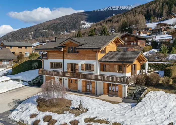 Chalet Le Marmotte - Family - By Cosyhome *