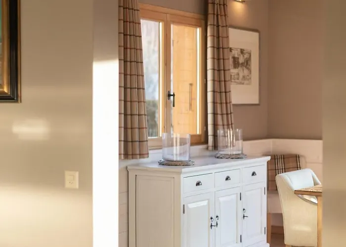 Chalet Le Marmotte - Family - By Cosyhome *